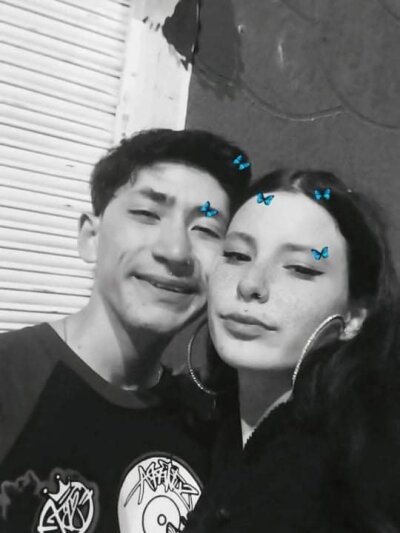 melanie_aaron 🗒 stream