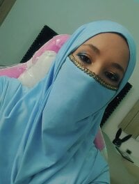 Shaina_burhan's webcam live show