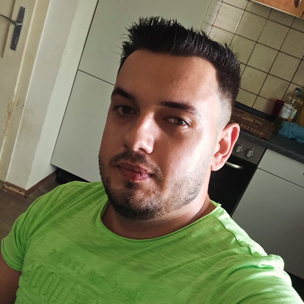 faby-22's most recent online preview