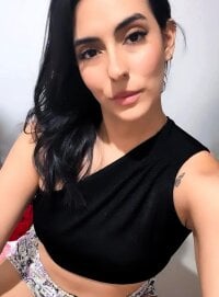 aisha_samiri's webcam live show