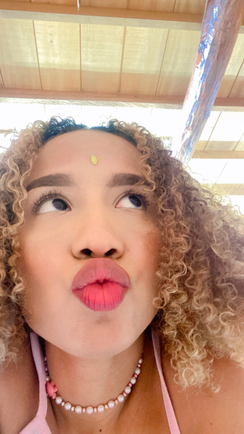 latincarla_hot