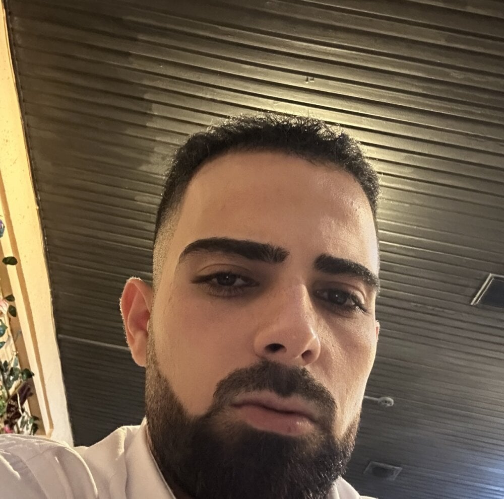 Seymur99's Offline XXX Chat