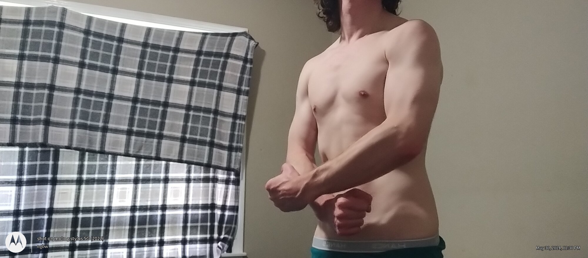 horni42boi