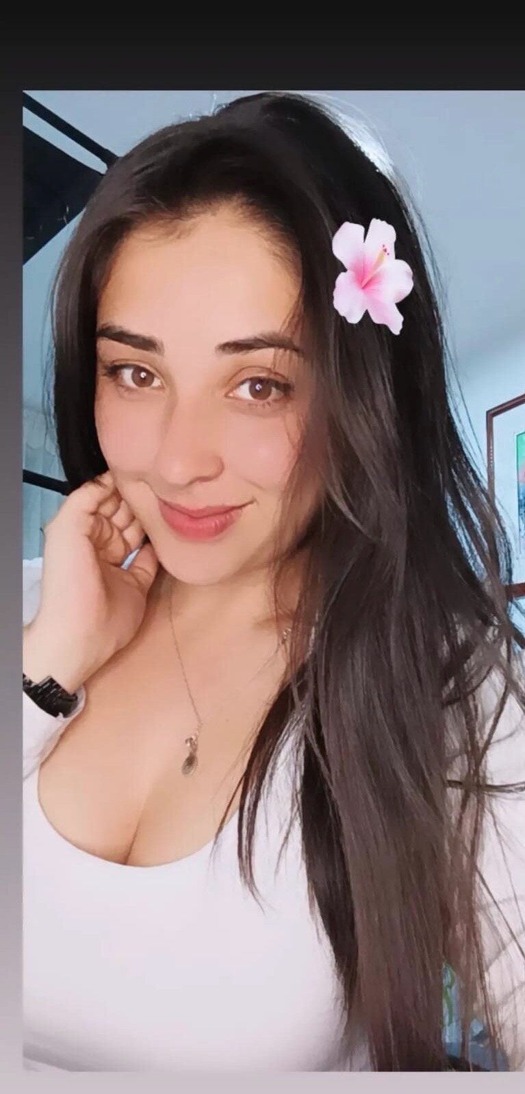 BellaPink_