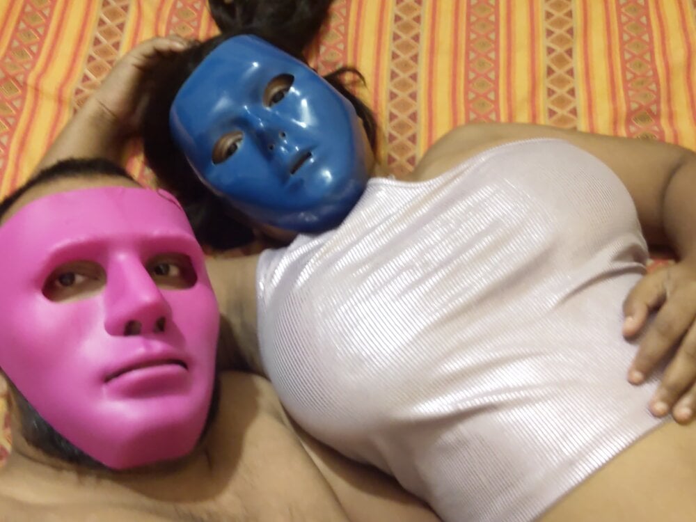 Fuckumfuck@xh's Offline XXX Chat