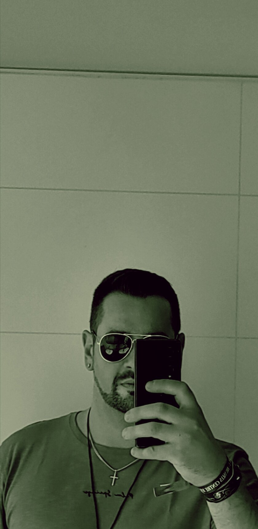 rezzzze from stripchat
