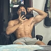 adriel_escalante's webcam live show