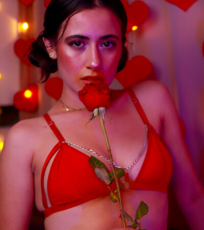 Lizzie_Cuttee 〽 free sex webcam