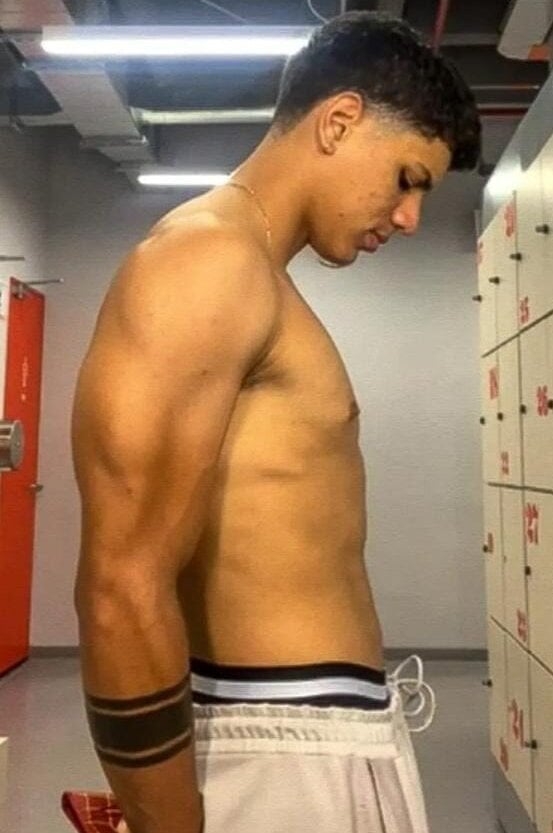 leo_blazee profile