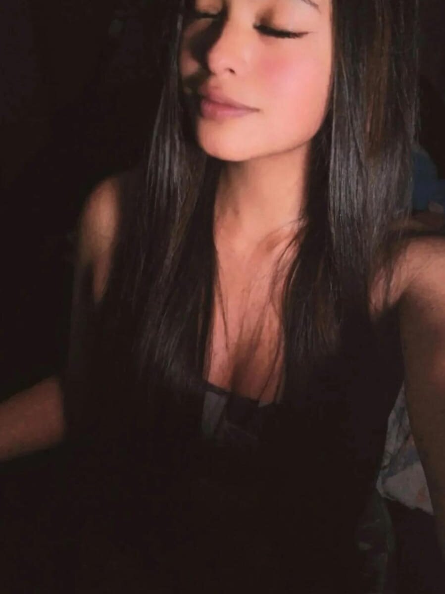 cheapadultsexcams.com roxxane_bms livesex profile in straight-from-the-stars cams