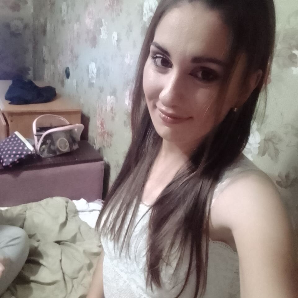 Yuliia30's Offline XXX Chat
