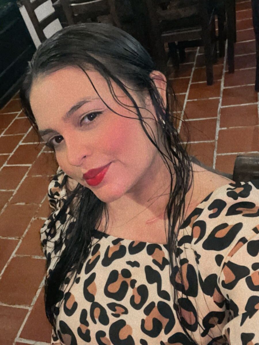 Alondra_charlotte profile