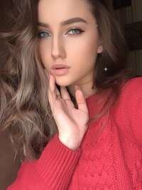 DeborahRi's Offline Chat Room