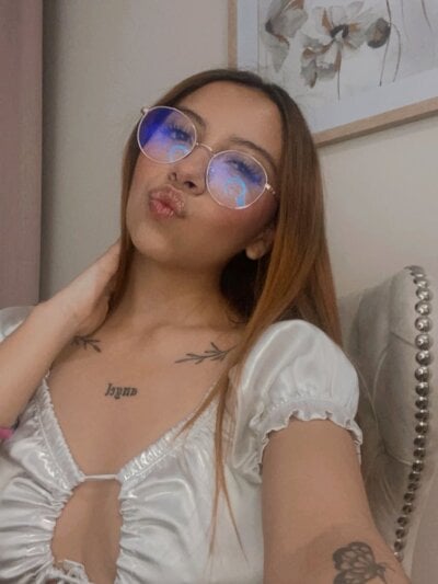 Emily__fly - mobile teens