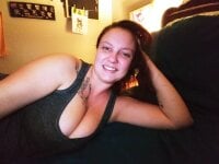 thighsdontlie's Offline XXX Chat