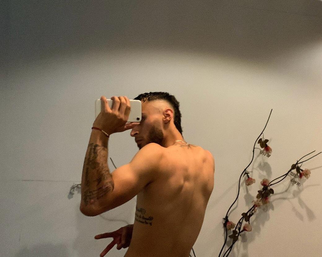 Richardhot_69