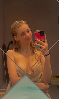 JaymieVigen's webcam live show