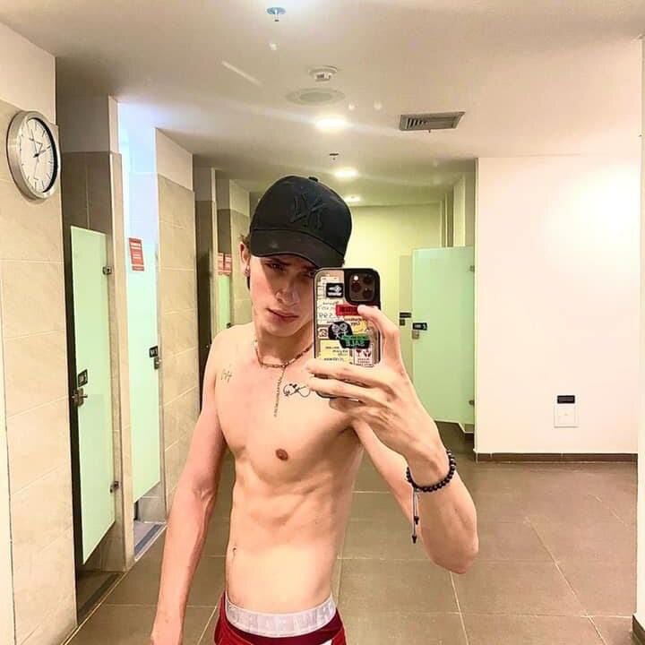 Modelo Webcam Stephan_18: Chat & Show de Sexo en Vivo Gratis | Stripchat