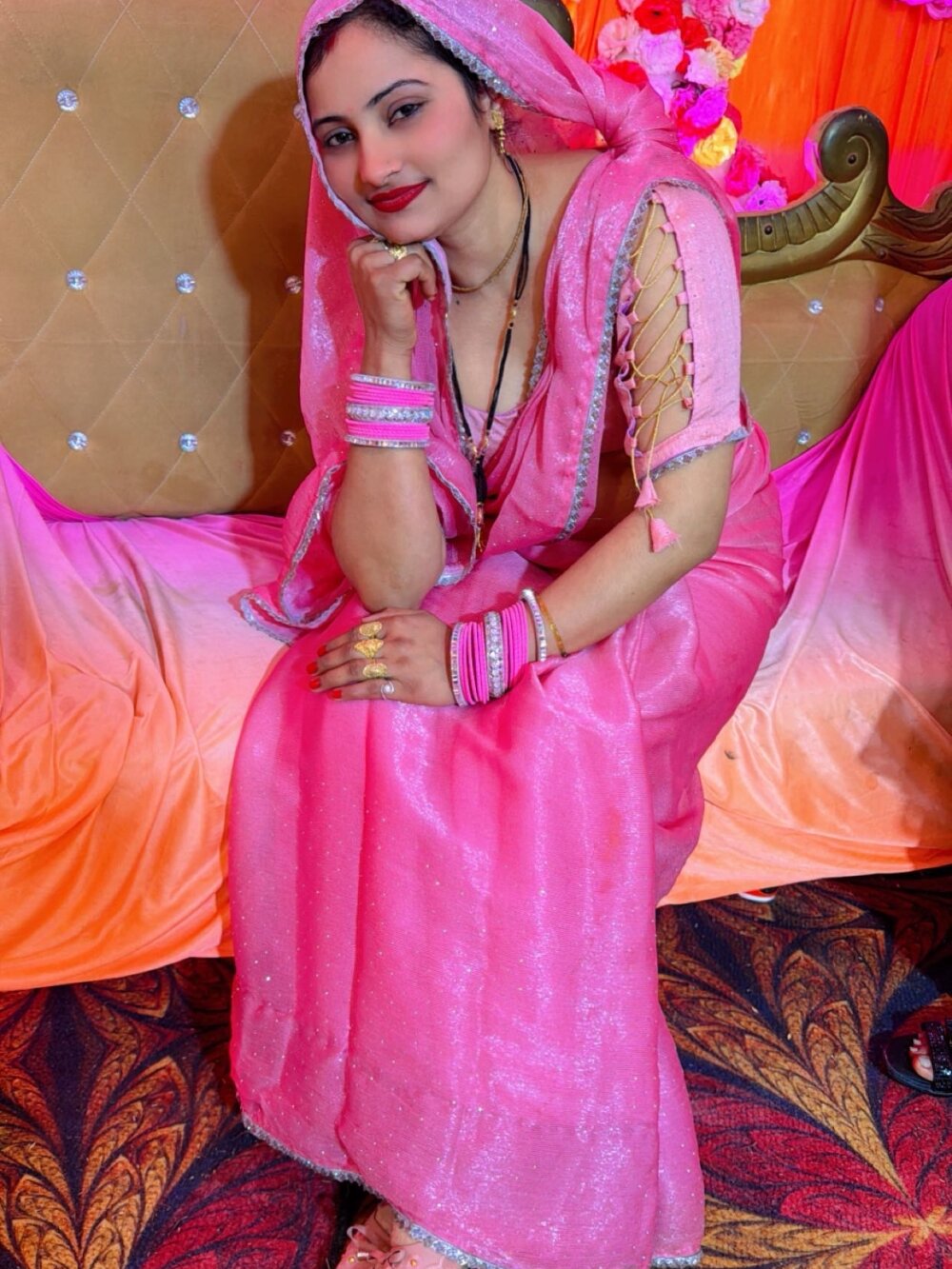 Miss_Couples's most recent online preview