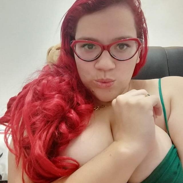 Watch  karlythoth live on cam at StripChat