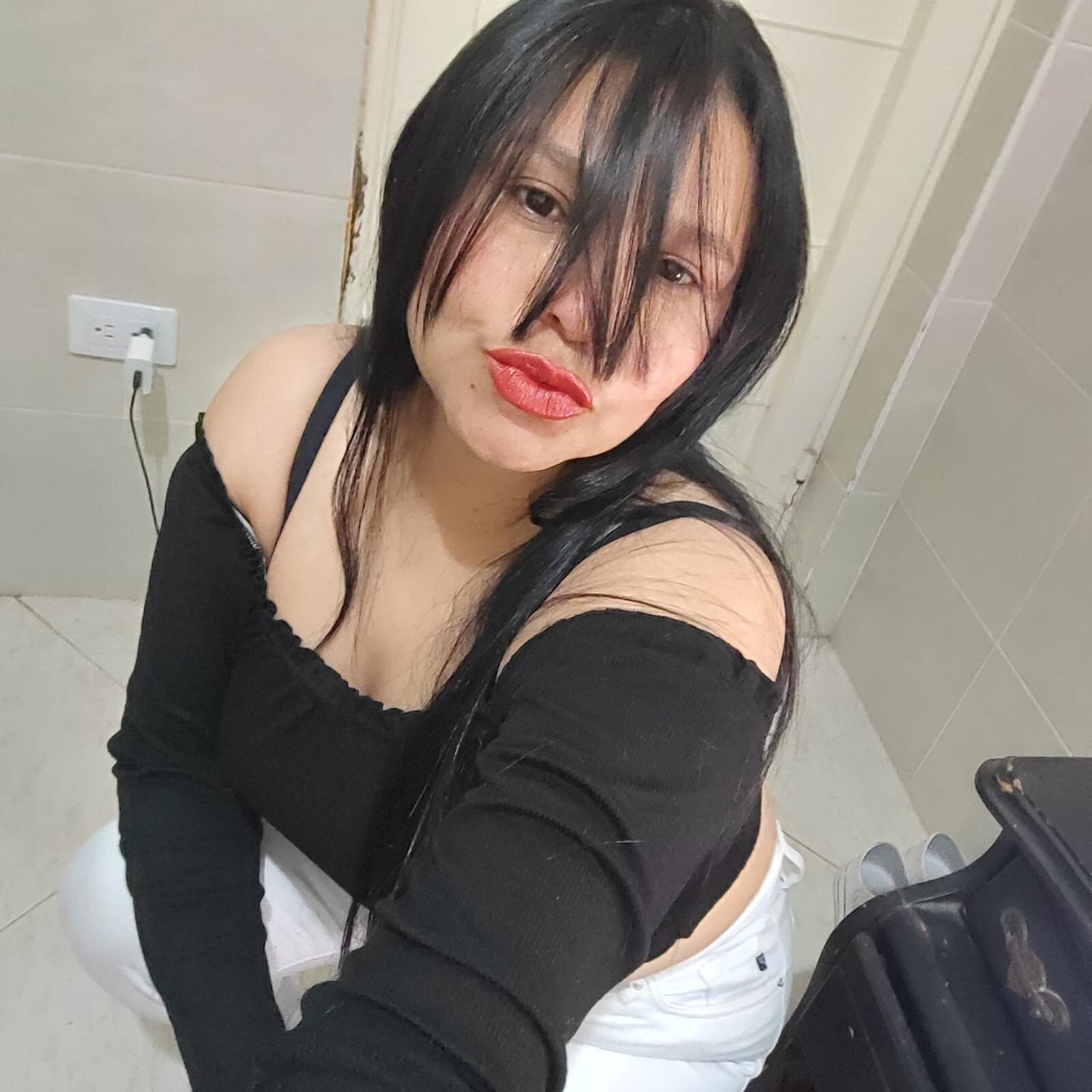 Isabella_bms