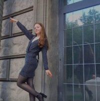 Lucile__Nettie's Offline Chat Room