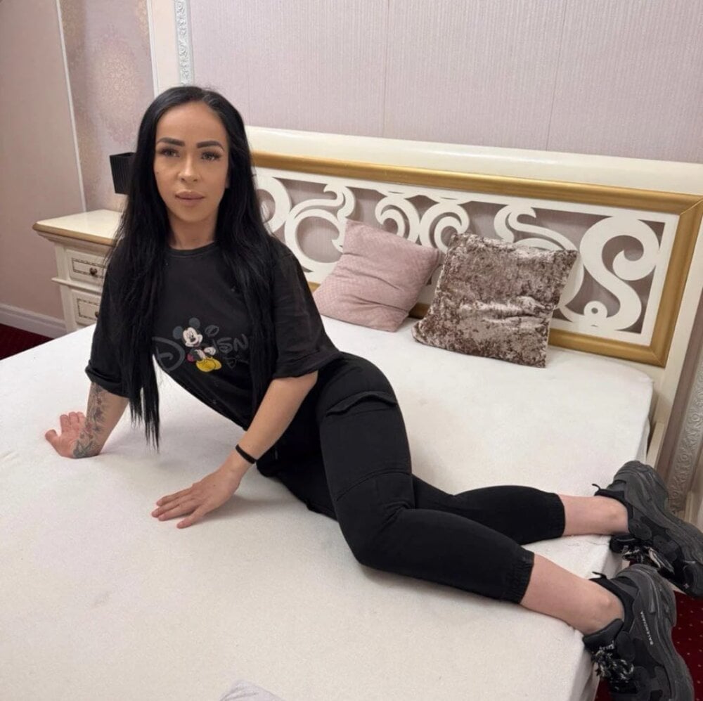 Rosaliemilaxxx