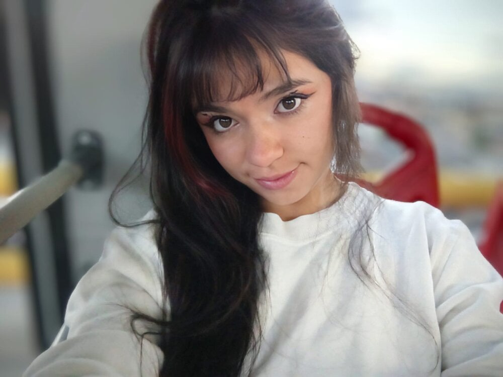 Pinky_purr's Live XXX Chat