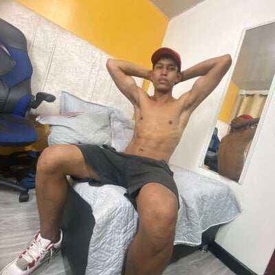 Louiis___ - Stripchat Boy 