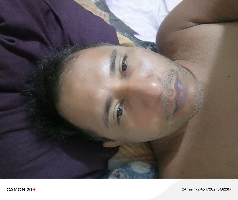 chicosex_12 from stripchat
