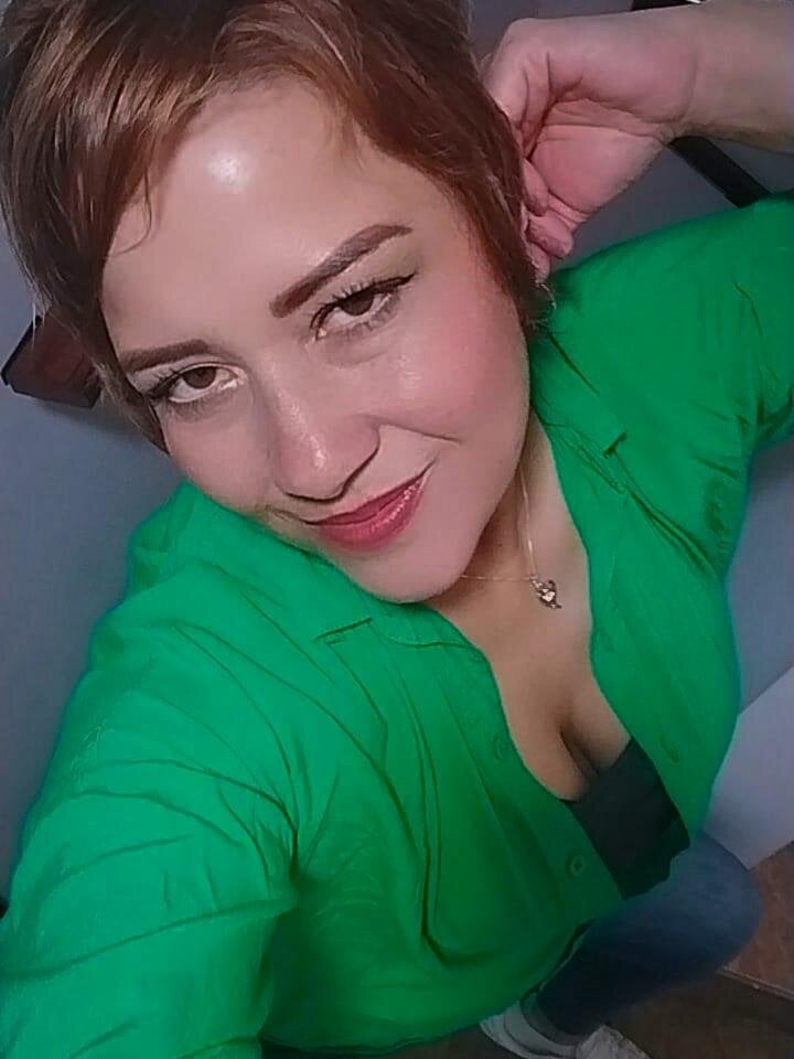 lindsay_milf