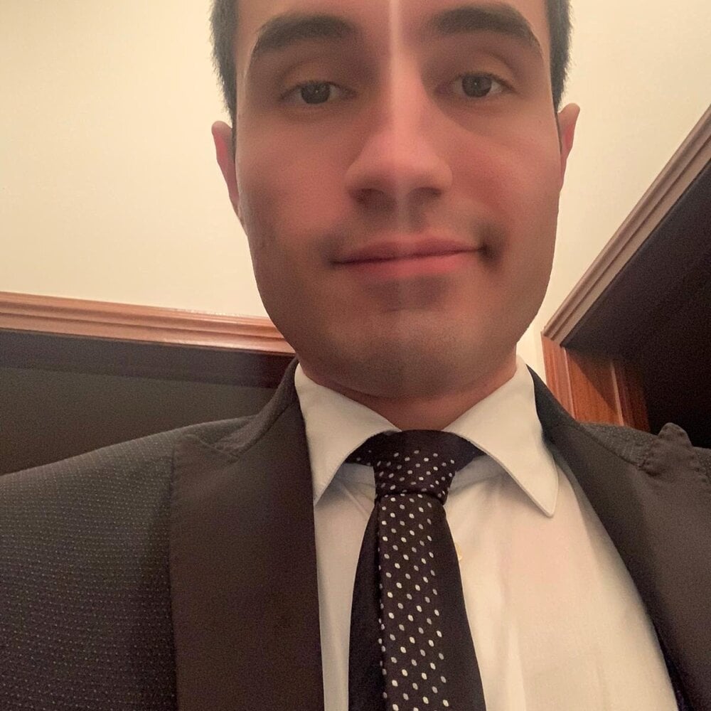 93moro Chat XXX offline