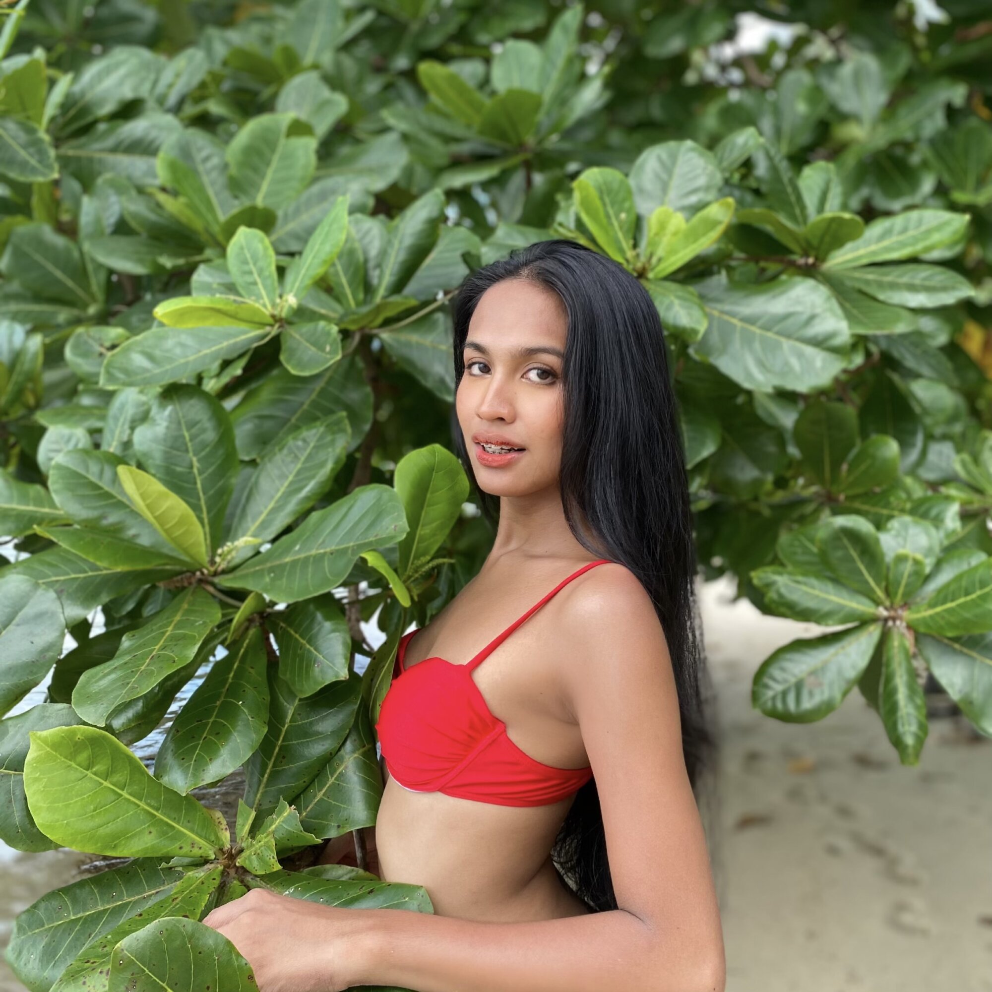 eleanor_armani