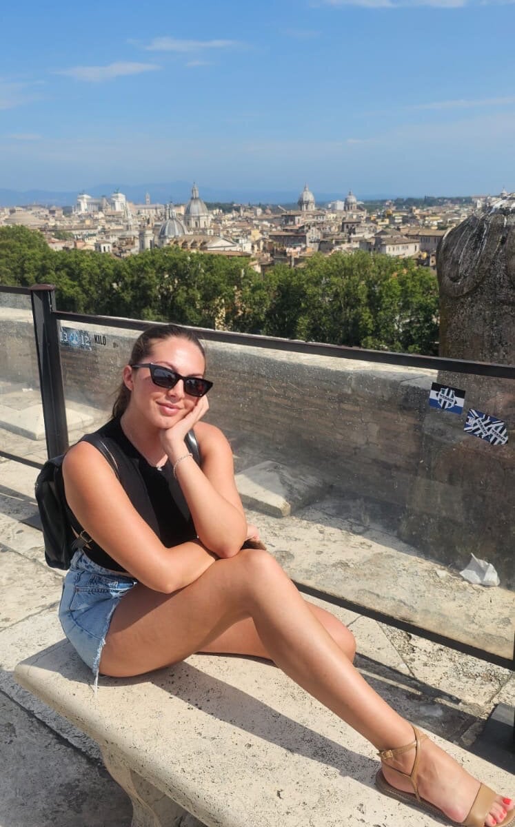 Live sex webcam photo for TinaQN #290051584