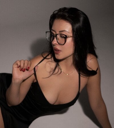 EmaSaenz - Stripchat Glamour Lovense Blowjob Girl 