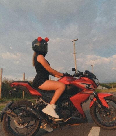 liahot69 on StripChat