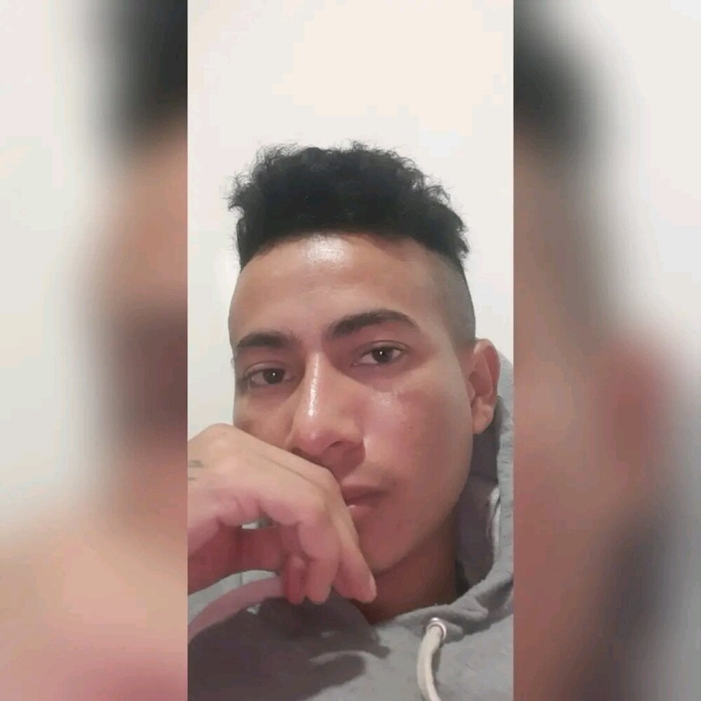 eduardoxxx51 from stripchat