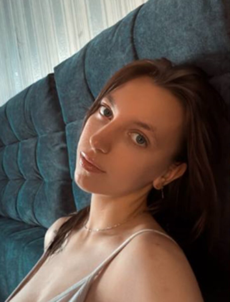 free6cams.com maryannweigman livesex profile in asian cams