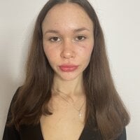 WhitneyAkey offline chatrum