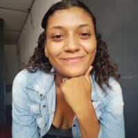 alesaris_extremedirty's Offline Chat Room