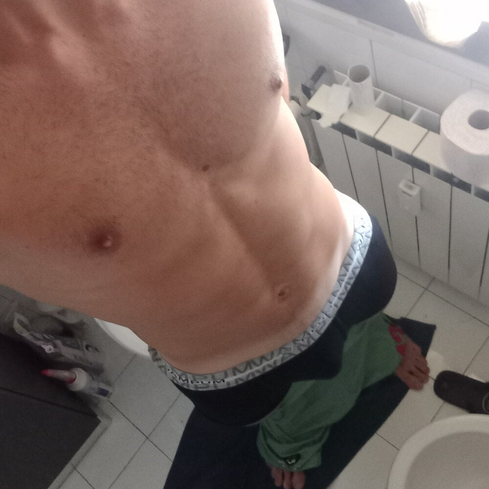 Luca17boy profile