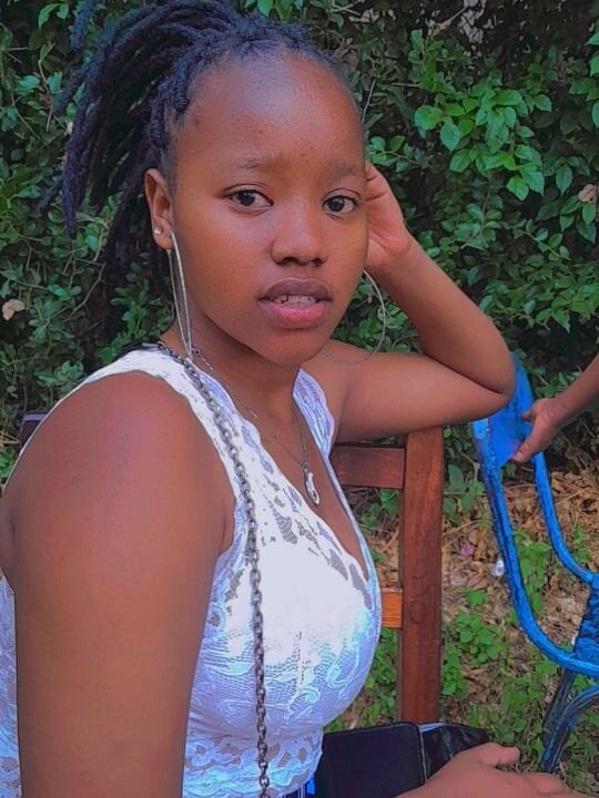 Live sex webcam photo for slim_thickness #289524954