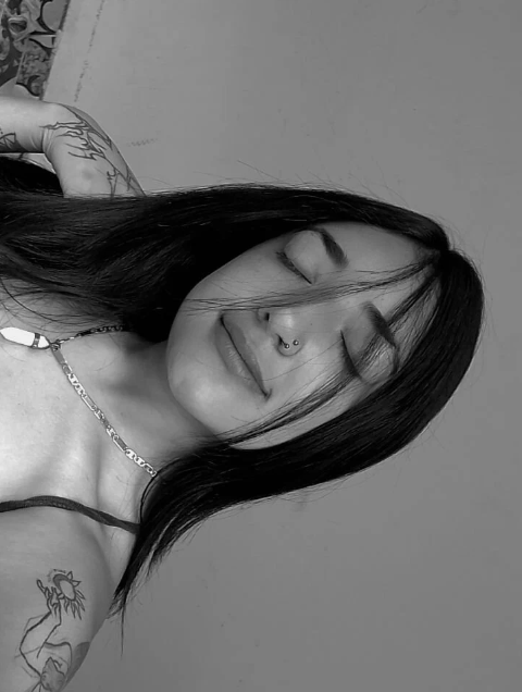 Antonella_laraa