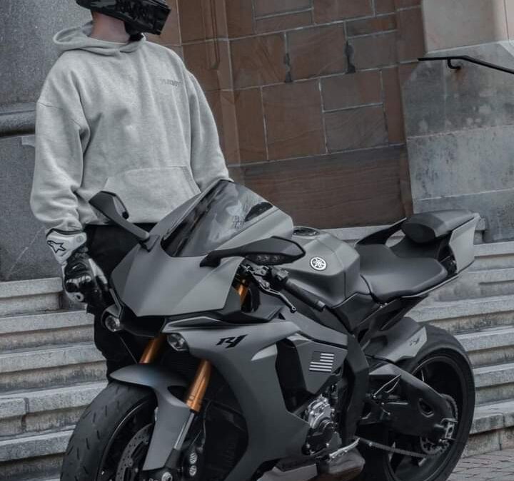 Sebit1021's Offline XXX Chat