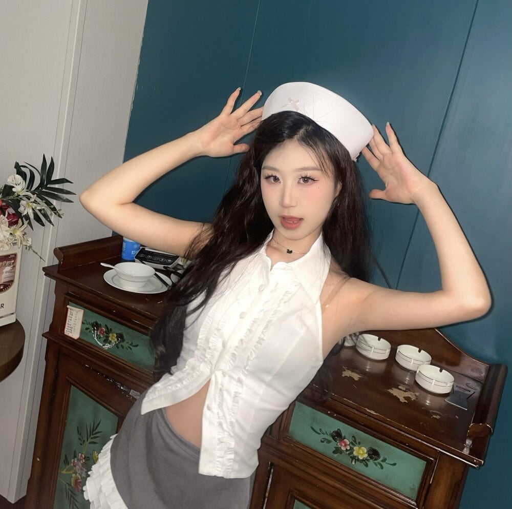 1x-one from stripchat