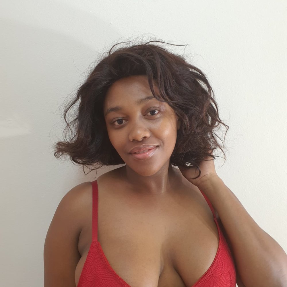 TiffanyRose31 🌻 naked chat