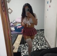 kinky__Dani's Offline Chat Room