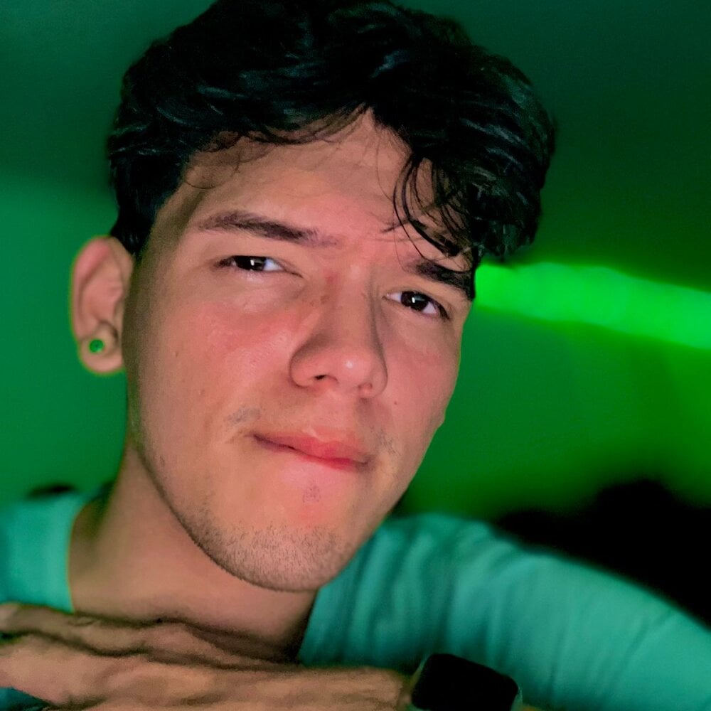 pervertssoulss' Live XXX Chat