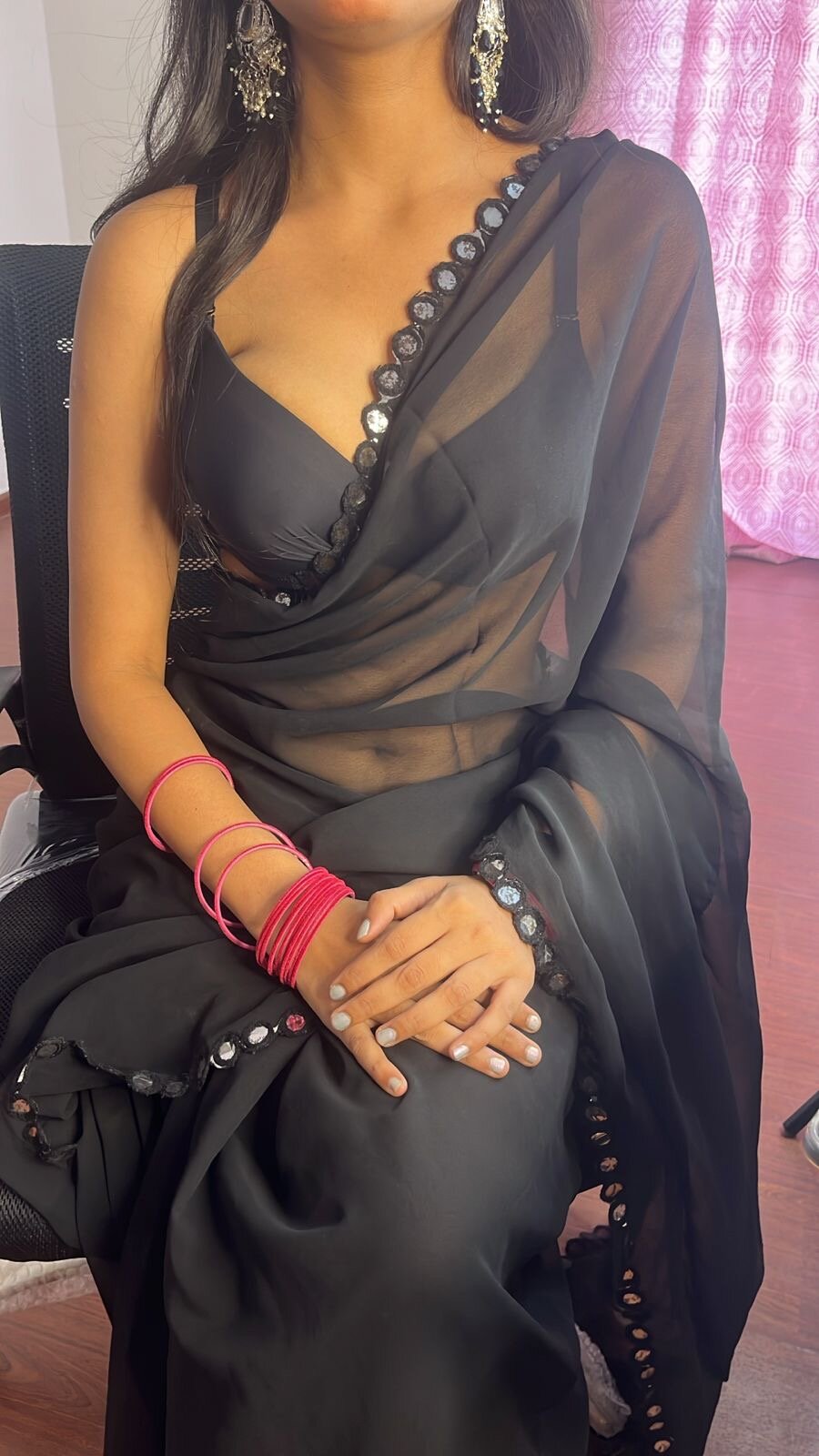 Loving_Riya