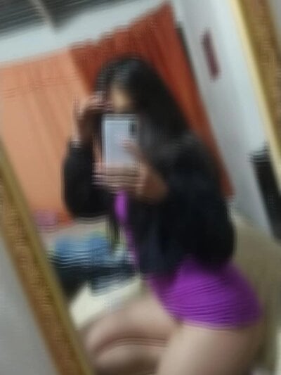 _cute_charlotte from stripchat